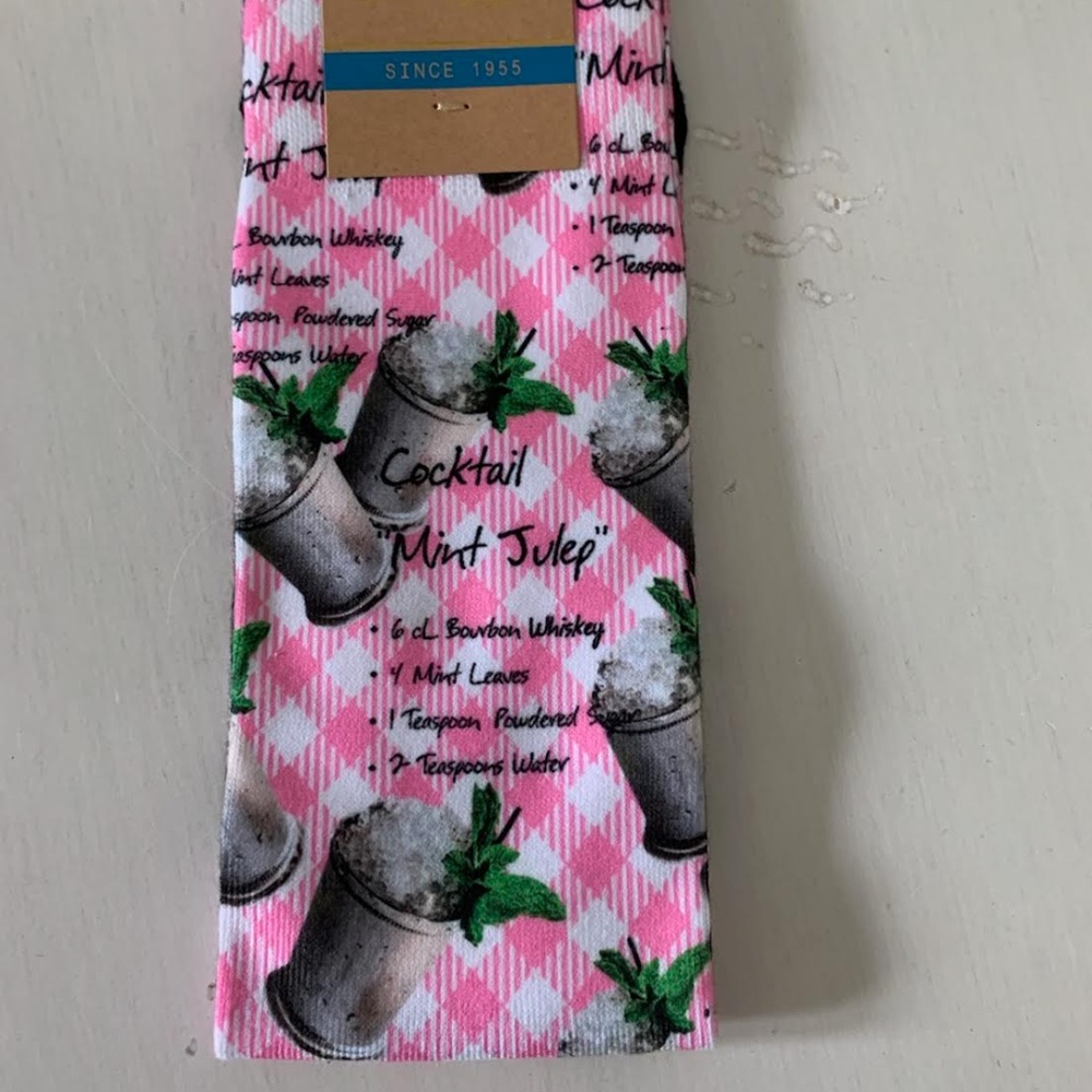 NEVER WORN Pink Cocktail Socks